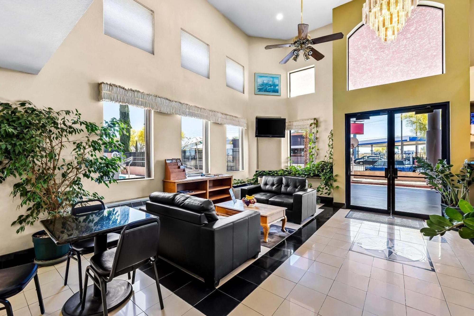 Drexel Heights Days Inn By Wyndham Tucson Airport מראה חיצוני תמונה