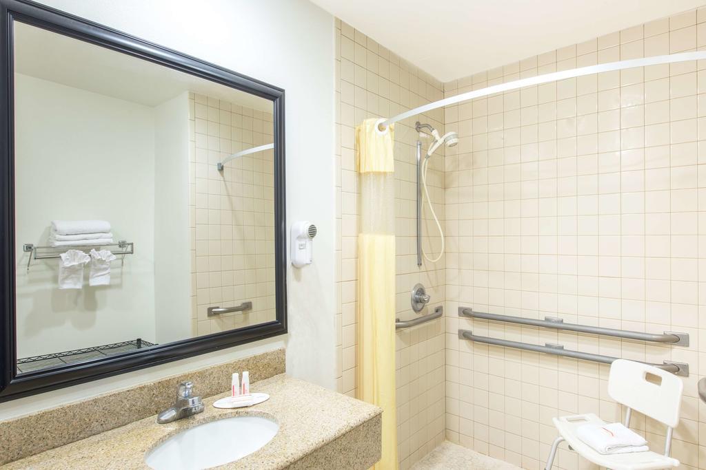 Drexel Heights Days Inn By Wyndham Tucson Airport מראה חיצוני תמונה